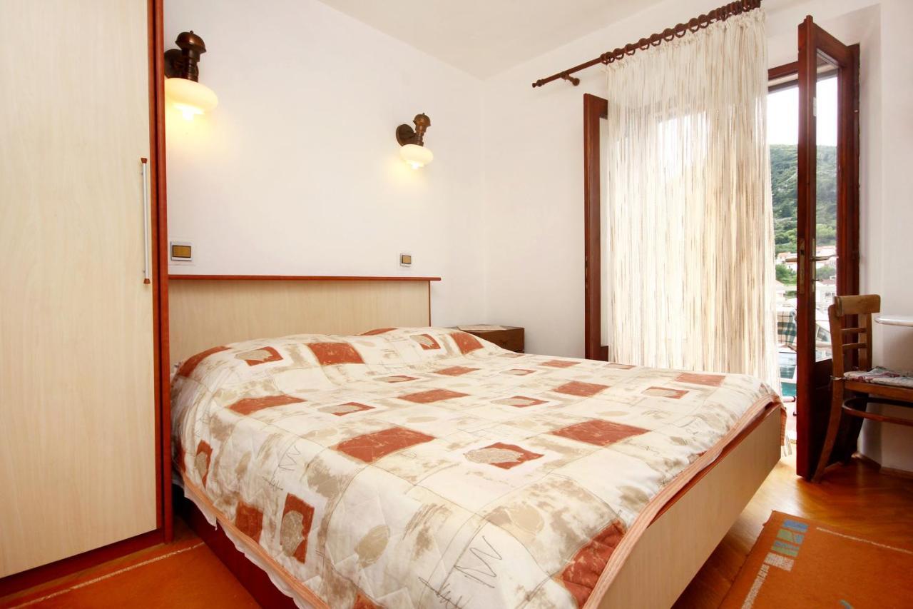Apartments And Rooms By The Sea Racisce, Korcula - 4341 Екстериор снимка