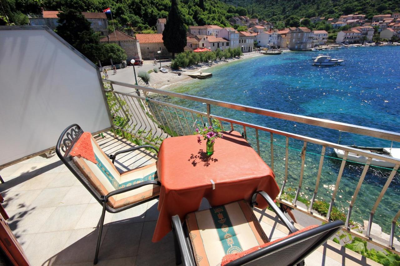 Apartments And Rooms By The Sea Racisce, Korcula - 4341 Екстериор снимка